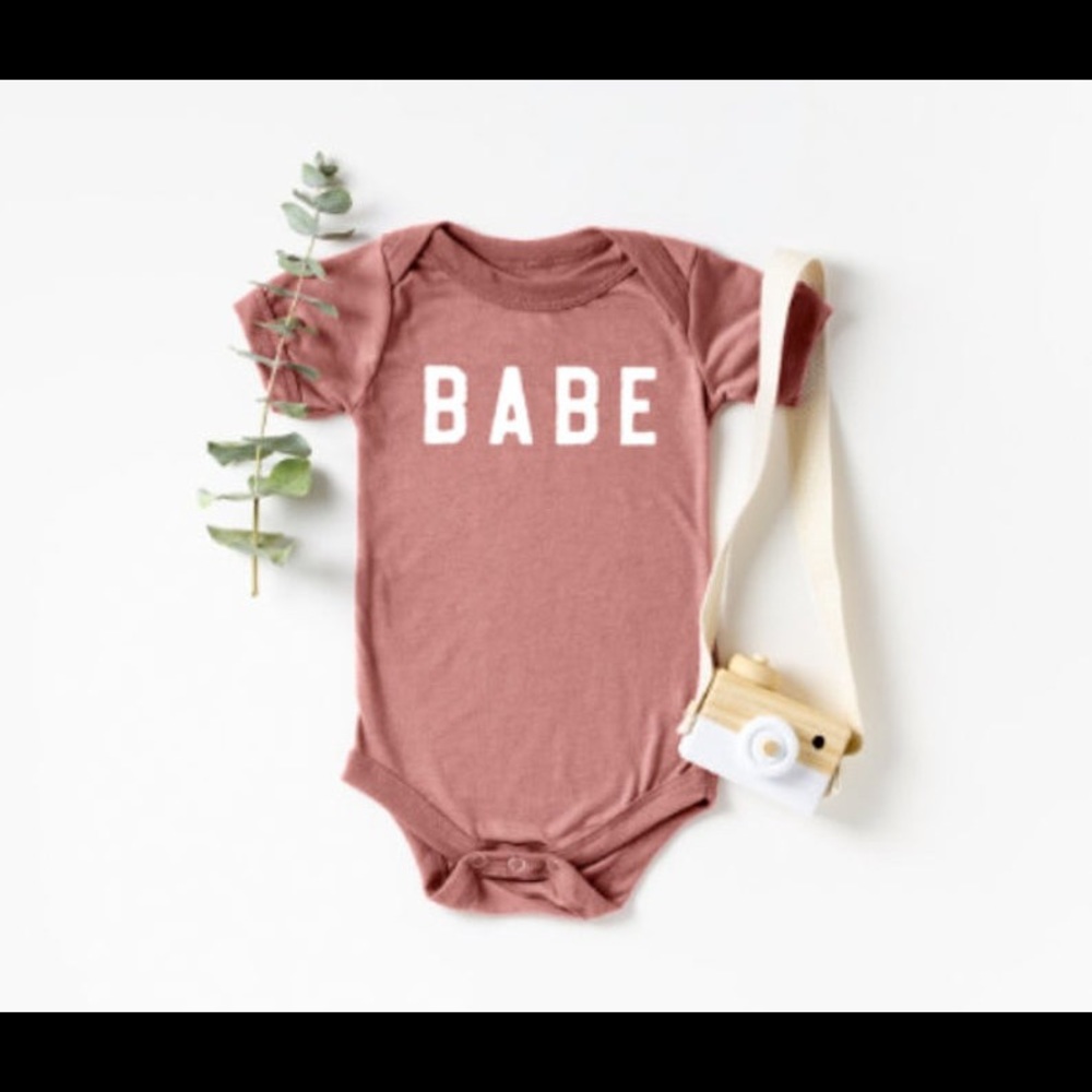 BABE infant Bodysuit-mauve triblend
